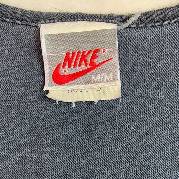 Vintage Silver Gray Tag Nike Cropped Tank Womens Medium - Picture 3 of 6